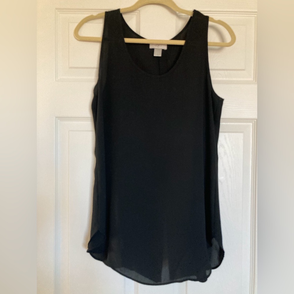 LOFT size small black sleeveless tunic length top.